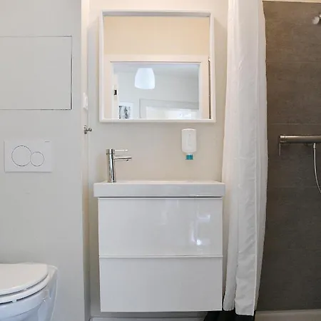 Jethon Studio-appartement Im Gruenen アパート ベルンブルク