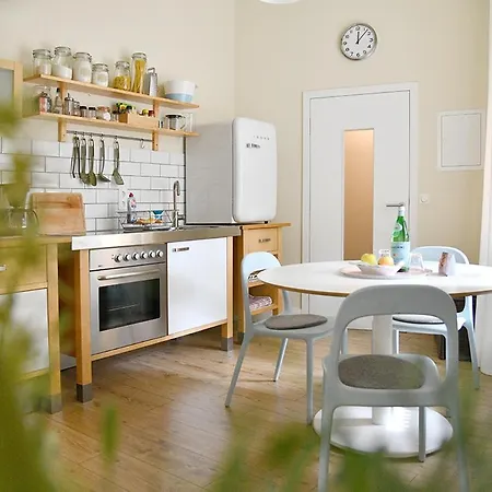 Jethon Studio-appartement Im Gruenen