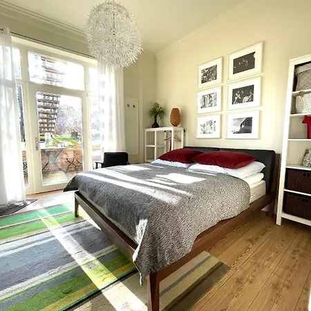 Jethon Studio-appartement Im Gruenen ベルンブルク